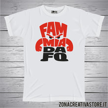 Carica l'immagine nel visualizzatore di Gallery, T-shirt divertente con frase in dialetto bergamasco Fam mia da fo 1