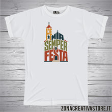Carica l'immagine nel visualizzatore di Gallery, T-shirt divertente con frase in dialetto bergamasco Lè mia semper festa