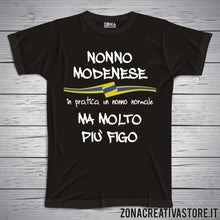 Carica l&#39;immagine nel visualizzatore di Gallery, T-shirt con frasi sui nonni NONNO MODENESE