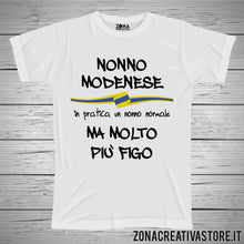 Carica l&#39;immagine nel visualizzatore di Gallery, T-shirt con frasi sui nonni NONNO MODENESE