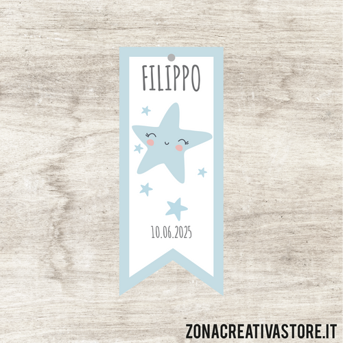 TAG IN CARTONCINO A FORMA DI BANDIERA PER BATTESIMO DISPONIBILI IN 3 COLORI: ROSA, AZZURRO E AVORIO - MISURA H. 5x2 CM. Cod. BA001