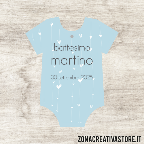 TAG A FORMA DI BODY BATTESIMO DISPONIBILI IN 3 COLORI: ROSA, AZZURRO E AVORIO - MISURA H. 4,6x3,8 CM. Cod. BA023
