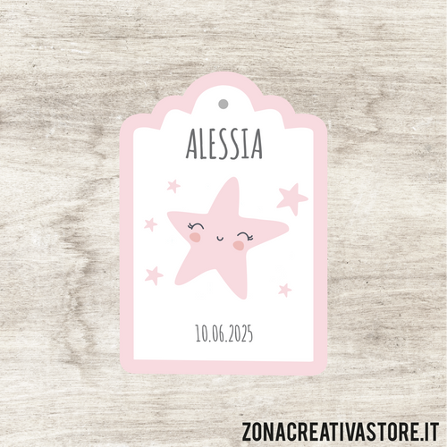 TAG A FORMA DI TAG CLASSICO PER BATTESIMO DISPONIBILI IN 3 COLORI: ROSA, AZZURRO E AVORIO - MISURA H. 4,3x3 CM. Cod. BA003