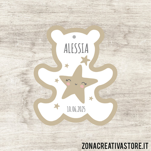 TAG A FORMA DI BODY ORSETTO PER BATTESIMO DISPONIBILI IN 3 COLORI: ROSA, AZZURRO E AVORIO - MISURA H. 4,5x3,7 CM. Cod. BA001